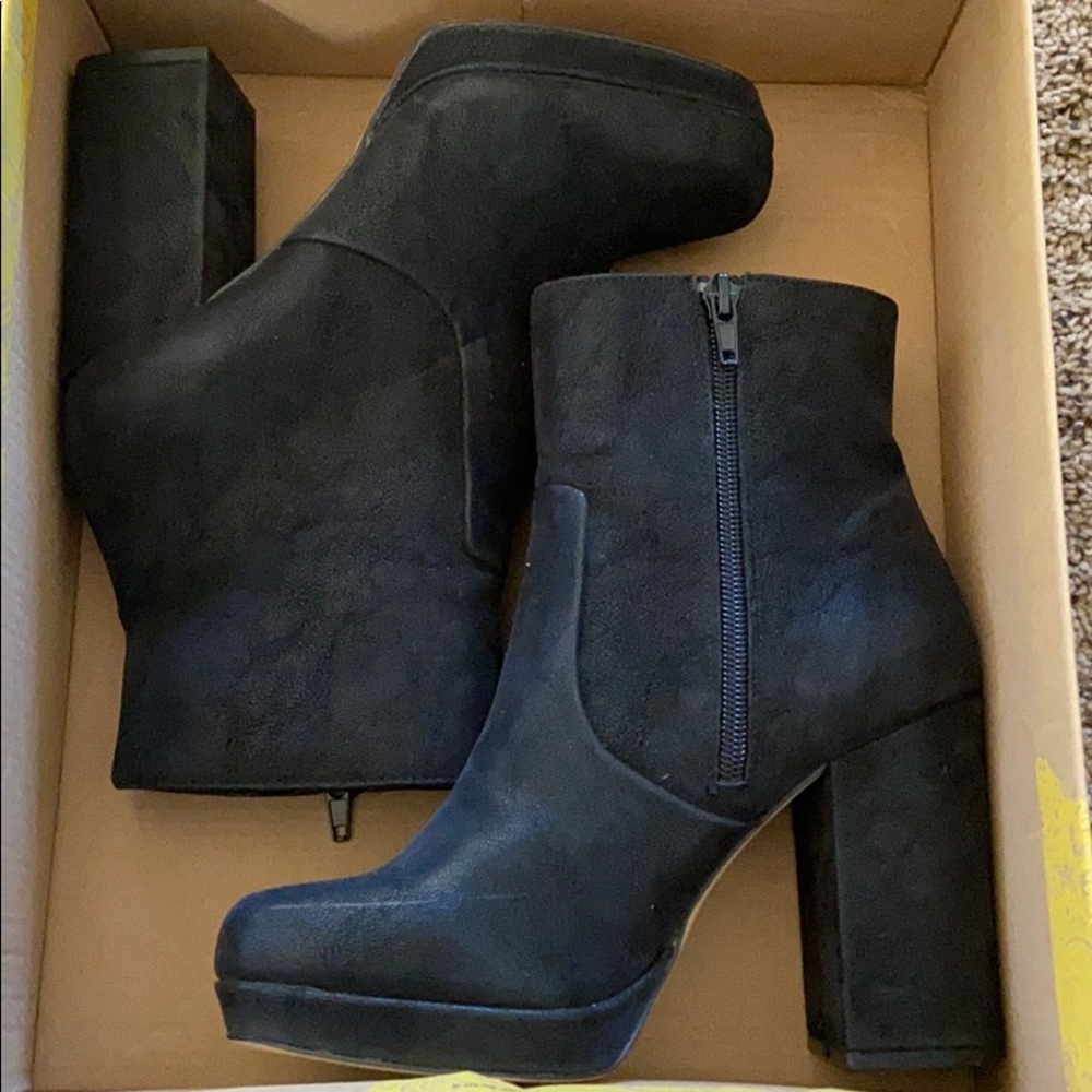 mix no. 6 black booties